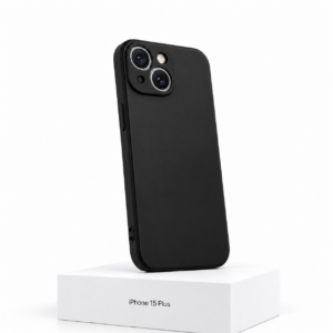 Zwart siliconen iPhone 15 Plus hoesje met camerabescherming op witte achtergrond