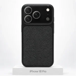 Premium Fabric iPhone 18 Pro Black Premium Fabric-hoesje voor iPhone 18 Pro in Black met MagSafe en cameralensbescherming